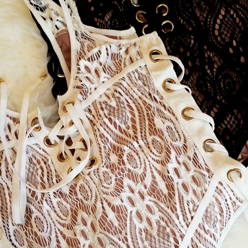 Sexy Lace Up Bodysuit | Black - Picture 4 of 6
